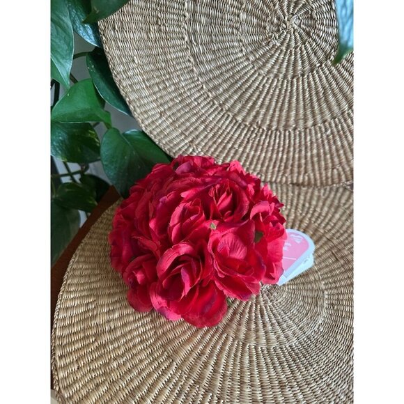 To someone special FAUX roses - Picture 1 of 11